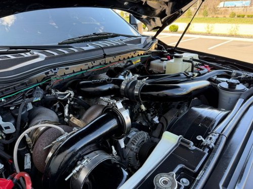 Six-Door Ford F-450 Looks Expensive. Its $1,038 Fuel Bill Agrees