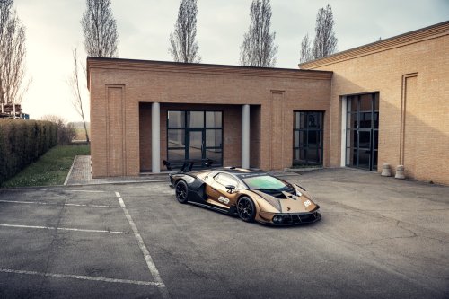 Lamborghini, Lamborghini’s Rarest V12 May Have Lost Up To $1 Million Since New