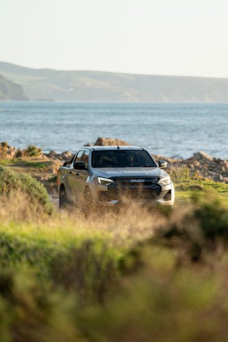 Isuzu’s 2026 D-Max Loses Every Spec Battle Against The Hilux And Ranger, And Buyers Don’t Care | Review
