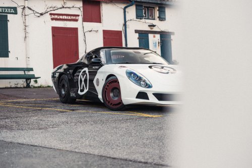 Zagato’s One-Off AGTZ Twin Tail Looks Like A Le Mans Racer Designed By A Surf Brand