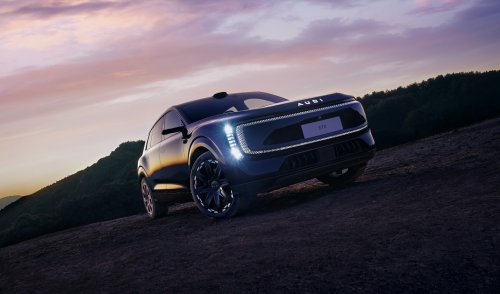 China Gets The AUDI EX7 With 671 HP And A 59-Inch Display, America Gets The Q7