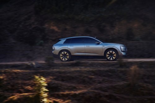 China Gets The AUDI EX7 With 671 HP And A 59-Inch Display, America Gets The Q7