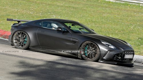 The Regular Vantage Has Four Exhaust Pipes, This Prototype Has Eight