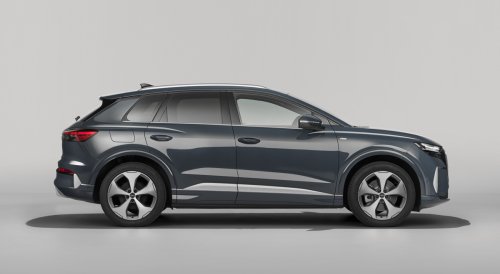 Audi Fixed The 2027 Q4 E-Tron’s Controls Everyone Complained About, Then Removed A Different Set