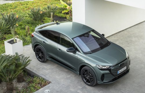 Audi Fixed The 2027 Q4 E-Tron’s Controls Everyone Complained About, Then Removed A Different Set