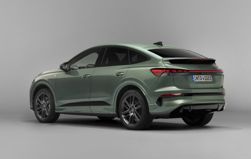 Audi Fixed The 2027 Q4 E-Tron’s Controls Everyone Complained About, Then Removed A Different Set