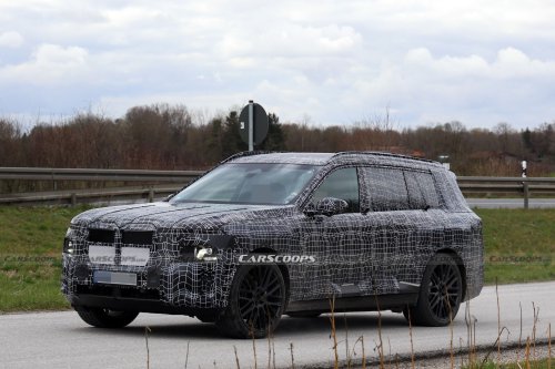 BMW’s iX7 Gets Every Neue Klasse Upgrade Except The One That Would Make It Look Different