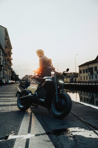 Brabus Wants BMW S 1000 RR Money For An Electric Bike With 31 HP