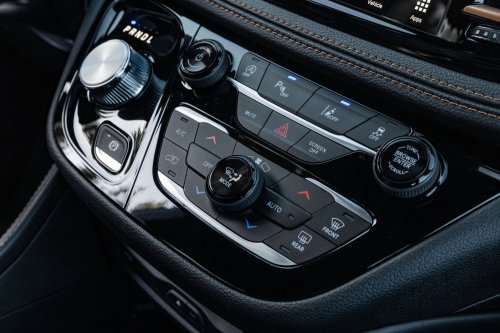 Chrysler, Chrysler’s CEO Says Buy The Minivan, And The Data Says He Really Needs You To