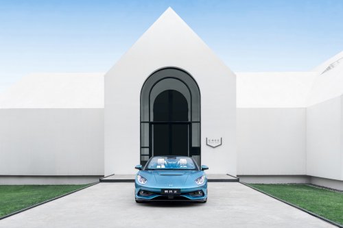 Denza Z Loses Its Top, Makes Maserati Lose Its Head