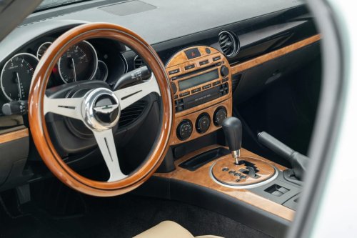 This Miata Looks More Like An Aston Martin Than Some Real Aston Martins Do