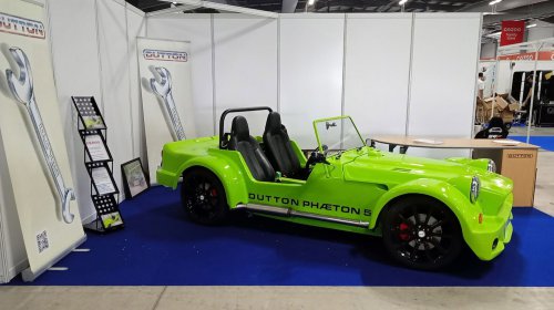 For $13,500, You Can Make Your MX-5 Look Like A Caterham From Minecraft