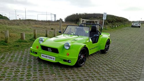 For $13,500, You Can Make Your MX-5 Look Like A Caterham From Minecraft