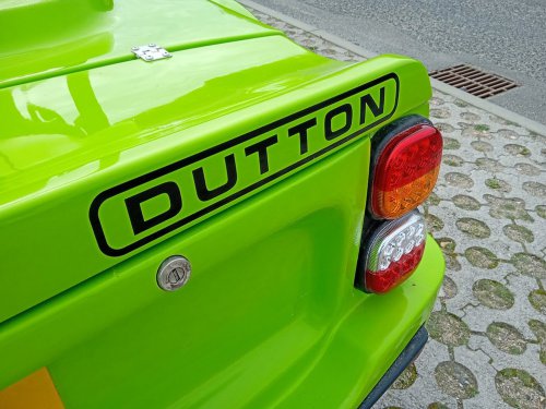 For $13,500, You Can Make Your MX-5 Look Like A Caterham From Minecraft