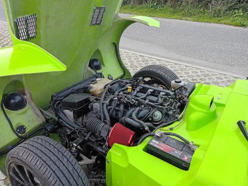 For $13,500, You Can Make Your MX-5 Look Like A Caterham From Minecraft