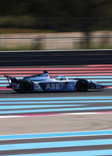 Gen4 Formula E Race Car Brings Massive 336 HP Power Boost