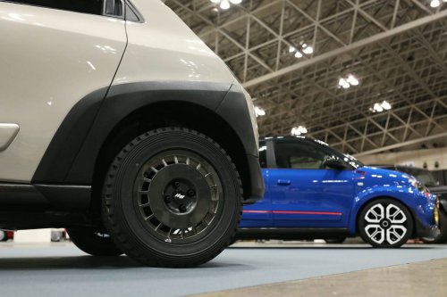 Hatano’s $8,500 Twingo Kit Delivers A 911 Dakar Look On A 90-HP City Car Budget