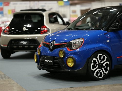 Hatano’s $8,500 Twingo Kit Delivers A 911 Dakar Look On A 90-HP City Car Budget