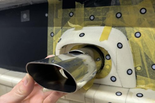 Hatano’s $8,500 Twingo Kit Delivers A 911 Dakar Look On A 90-HP City Car Budget