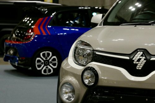 Hatano’s $8,500 Twingo Kit Delivers A 911 Dakar Look On A 90-HP City Car Budget