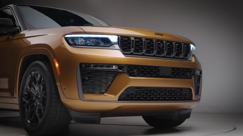 Jeep Is Bringing Back The Grand Cherokee Trailhawk, But Left Something Behind