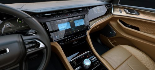 Jeep Is Bringing Back The Grand Cherokee Trailhawk, But Left Something Behind