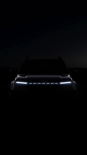 Jeep’s Baby SUV Is Getting An Illuminated Grille And It Looks Better Than It Sounds