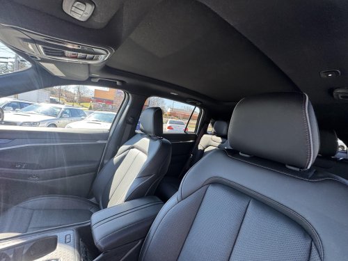 A New Jeep Wagoneer S Lost Nearly Half Its Value After Just 91 Miles
