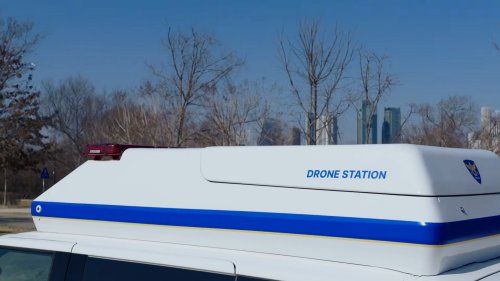 Kia, Crown Vics Chased Suspects On The Ground. Kia’s Police Van Chases Them From The Sky