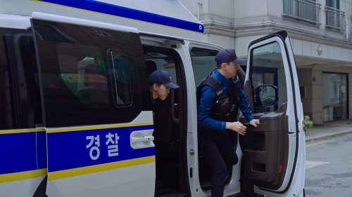 Crown Vics Chased Suspects On The Ground. Kia’s Police Van Chases Them From The Sky