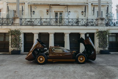 Lamborghini Spent Three Years Restoring A Miura In A Color That Shouldn’t Work, And It Does