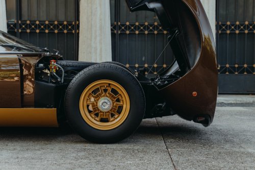 Lamborghini Spent Three Years Restoring A Miura In A Color That Shouldn’t Work, And It Does