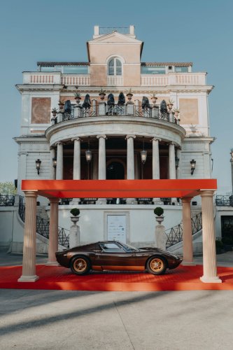 Lamborghini Spent Three Years Restoring A Miura In A Color That Shouldn’t Work, And It Does