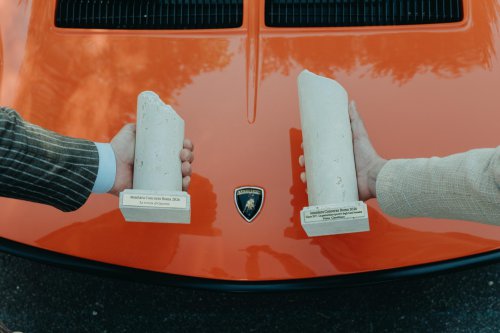 Lamborghini Spent Three Years Restoring A Miura In A Color That Shouldn’t Work, And It Does