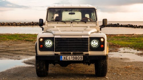 A 2003 Land Rover Defender 90 Makes 120 HP And Somehow Made Me Want To Keep The Keys