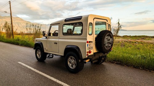 A 2003 Land Rover Defender 90 Makes 120 HP And Somehow Made Me Want To Keep The Keys