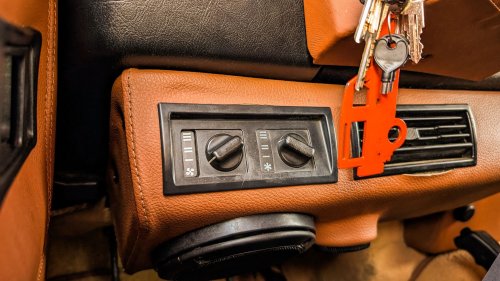 A 2003 Land Rover Defender 90 Makes 120 HP And Somehow Made Me Want To Keep The Keys