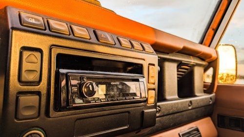 A 2003 Land Rover Defender 90 Makes 120 HP And Somehow Made Me Want To Keep The Keys