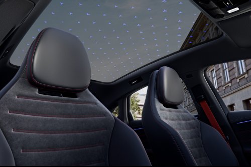 Mercedes, Mercedes Heard ‘Too Many Screens’ And Built A New C-Class That’s One Giant Screen