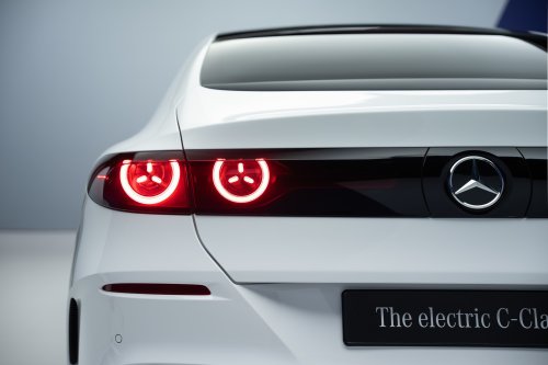 Mercedes’ Electric C-Class Is The BMW i3’s Neue Nightmare