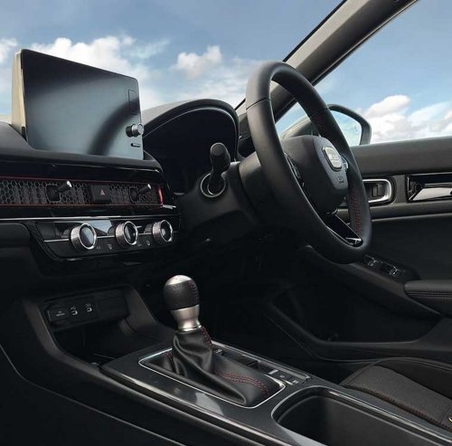 Mitsuoka’s $56k M55 RS Is A Manual Honda Civic Dressed Like A Muscle Car