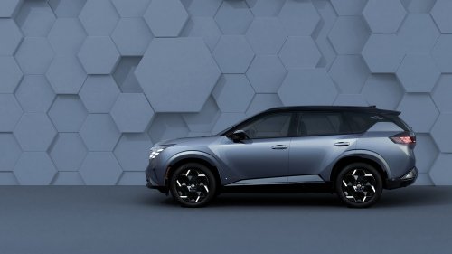 Nissan, Nissan Rogue, Toyota RAV4, Toyota, Nissan’s 2027 Rogue Is Gunning For The RAV4, And Its Hybrid Works Nothing Like Toyota’s