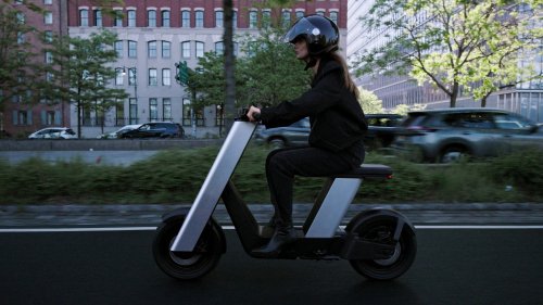 Infinite Machine Olto Wants To Replace Your Car With A Tiny Electric Moped