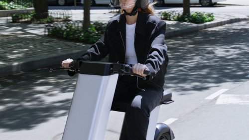 Infinite Machine Olto Wants To Replace Your Car With A Tiny Electric Moped