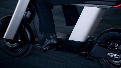 Infinite Machine Olto Wants To Replace Your Car With A Tiny Electric Moped