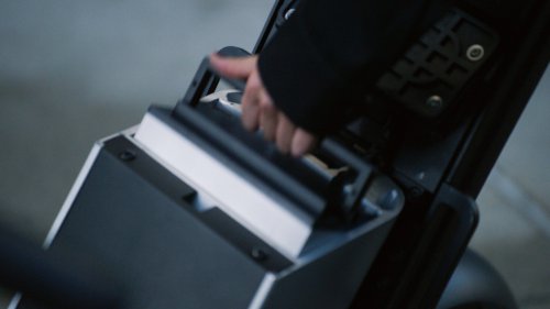 Infinite Machine Olto Wants To Replace Your Car With A Tiny Electric Moped