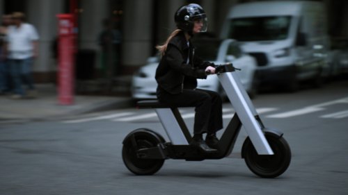 Infinite Machine Olto Wants To Replace Your Car With A Tiny Electric Moped