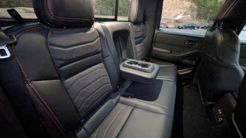 Nissan’s 2026 Frontier Pro-4X Costs Less Than A Loaded Tacoma And Doesn’t Feel Like It | Review