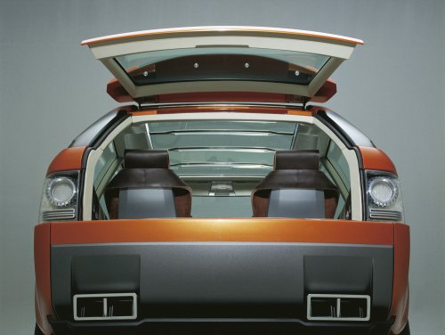 Range Rover Sport Celebrates Two Decades With An Orange Throwback