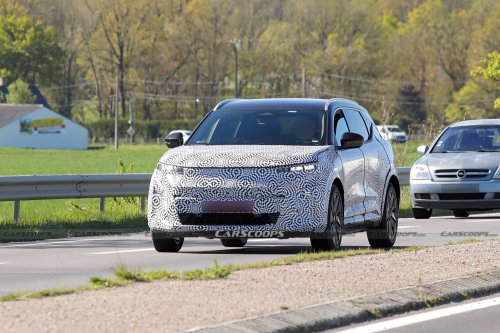 Renault’s Electric Scenic Is Already Getting A Refresh Just Over Two Years In